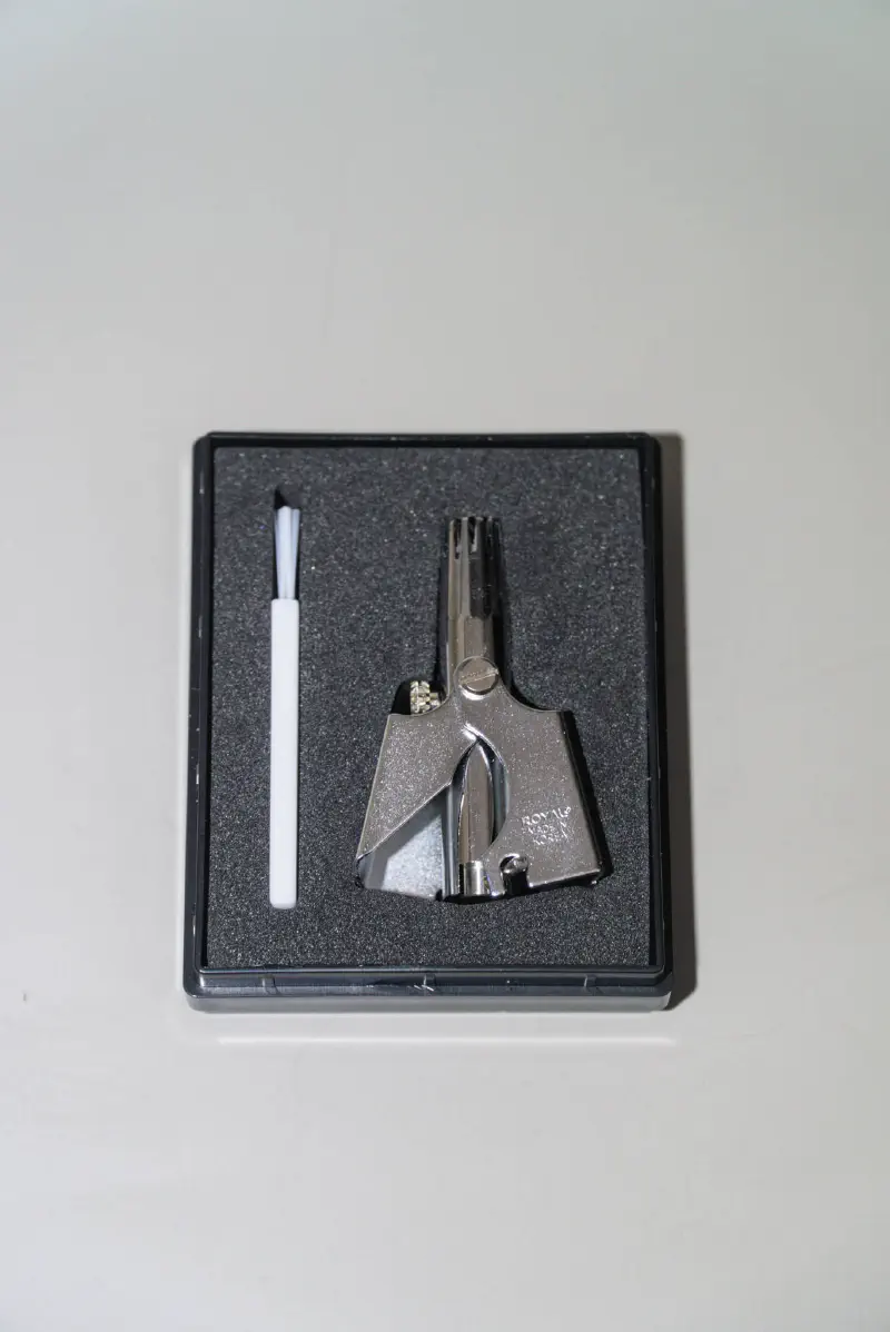 The Royal Trimmer in its box