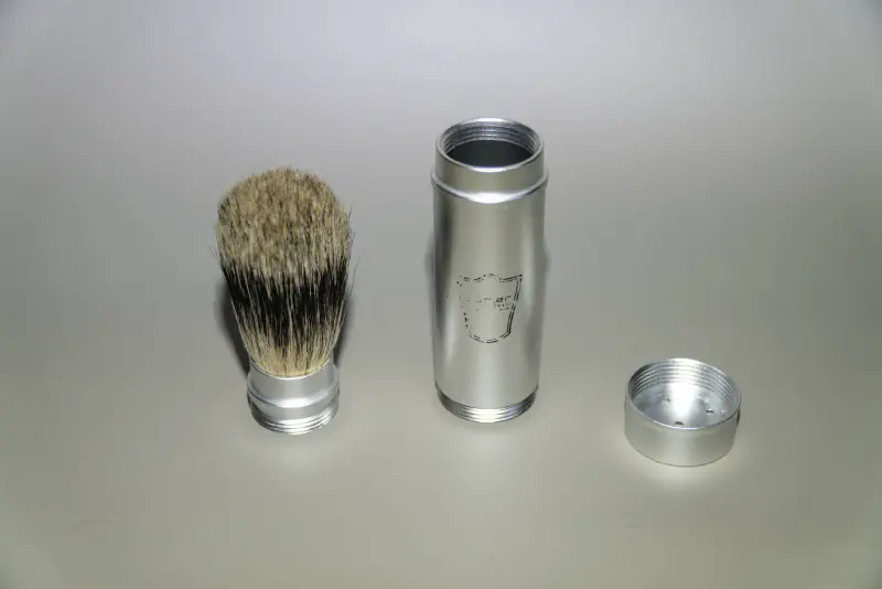 The parts of the Parker travel shave brush