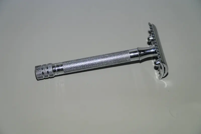 The Merkur #25C razor